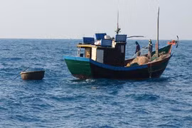 Bão số 1: Còn nhiều tàu cá vẫn chưa vào bờ