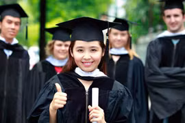 Mỹ- không phải nơi để “cậu ấm, cô chiêu”… trốn thi ĐH trong nước