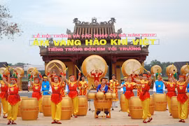 Nhìn lại 9 ngày sôi nổi của Festival Huế 2012