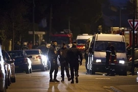 Nghi phạm xả súng tại Pháp vừa bị bắn chết