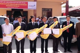 VietinBank trao 5 xe cứu thương chất lượng cao cho tỉnh Điện Biên