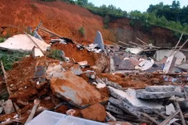 Sập đất tại Lai Châu khiến hai công nhân tử vong