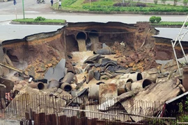 Vẫn mơ hồ nguyên nhân “hố tử thần” đột ngột xuất hiện