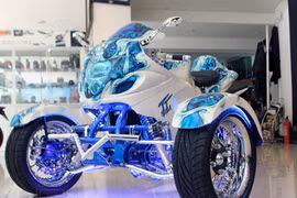 'Đập hộp' Suzuki Hayabusa hàng độc tại Việt Nam