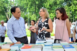 Hội sách Hà Nội chào đón nhiều vị khách quốc tế 