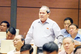 Không để “con kiến kiện củ khoai”