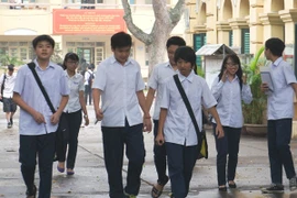 Tuyển sinh vào lớp 10 ở Hà Nội: Tính cạnh tranh rất cao!