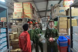 Ứng trực sẵn sàng chữa cháy, cứu nạn cứu hộ tại các cơ sở trọng điểm