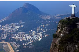 Bộ trưởng Bồ Đào Nha bị cướp tiền và điện thoại ở làng Olympics