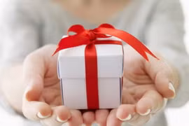 Hà Nội: Nghiêm cấm cán bộ chúc Tết, tặng quà cấp trên