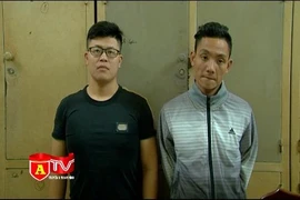 Ném mắm tôm vào nhà con nợ để khủng bố tinh thần