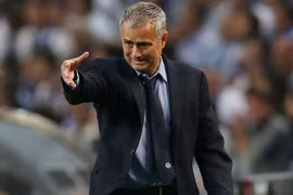 Tỷ phú Abramovich ra phán quyết về Mourinho