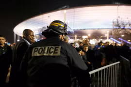 Premier League họp khẩn sau các vụ tấn công khủng bố ở Paris