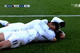 Những bức ảnh phản cảm nhất trong lịch sử bóng đá