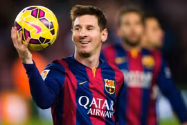 CĐV quyên tiền giúp Arsenal trả lương cho Messi