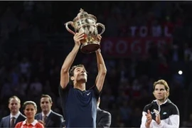 Đánh bại Nadal, Federer lần thứ 7 vô địch ở Basel