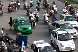 Taxi không muốn giảm giá cước