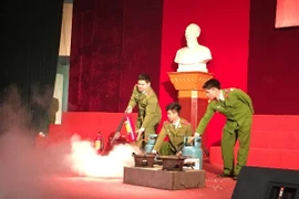 Nâng cao nghiệp vụ PCCC và cứu nạn, cứu hộ cho lực lượng bảo vệ dân phố, dân phòng