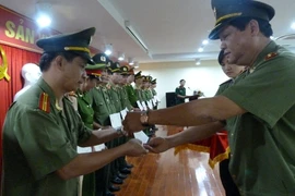 Vận dụng sáng tạo những kiến thức đã được trang bị vào thực tiễn