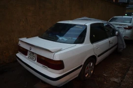 “Thổi bay” ô tô Honda Accord trong đêm