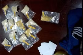 Cận mặt “ôm trùm” vận chuyển 6,9 kg ma túy qua đường hàng không