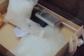 Triệt phá đường dây buôn ma túy tổng hợp từ nước ngoài về Việt Nam 