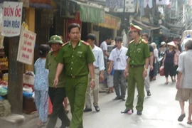 Lập lại trật tự “chợ cóc” Trại Găng