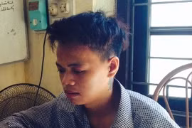 2 gã choai siết cổ gái bán dâm, cướp tài sản