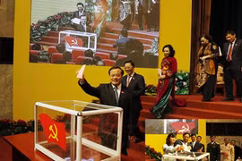 Công bố danh sách 74 Ủy viên BCH Đảng bộ Hà Nội khóa XVI