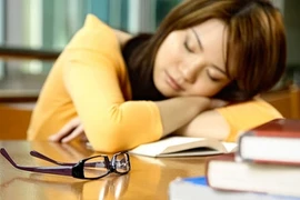  “Teen” ngủ ít tăng nguy cơ tiểu đường sau này