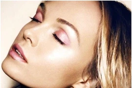 Cho làn môi luôn tươi hồng rạng rỡ