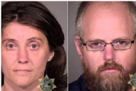 Bố mẹ ép con gái 9 tuổi đóng phim đồi trụy