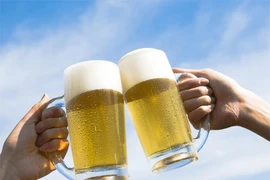 Uống rượu bia vừa phải giảm nguy cơ đột quỵ