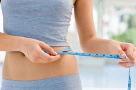 Mùa hè: Ăn gì để eo thon mà vẫn khỏe mạnh?