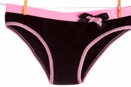 Những ẩn họa từ quần “chíp” 