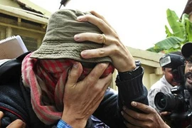 Nhân viên lãnh sự quán Pháp bị tố hiếp dâm con gái