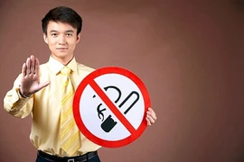 Hút thuốc lá khiến “cậu nhỏ” ngắn lại