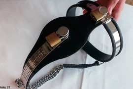 Chồng khóa vùng kín của vợ vì sợ bị “cắm sừng”