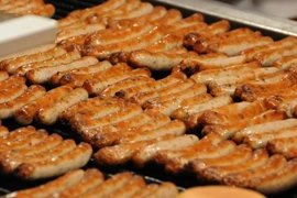 Mỗi ngày một chiếc xúc xích làm tăng 20% nguy cơ ung thư tuyến tụy