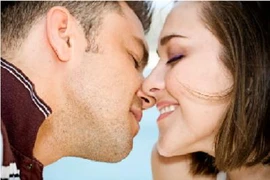 Dành cho chàng những nụ hôn nóng bỏng