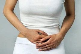 Bị sỏi tiết niệu, phụ nữ dễ bị nhiễm trùng đường niệu