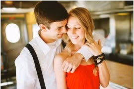 Trở thành người bạn thân thiết của chồng 