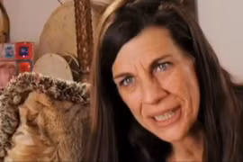 Kỳ lạ người phụ nữ đã uống 3.200 lít nước tiểu