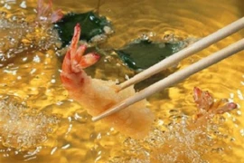 Hiểm họa từ dầu ăn chiên lại