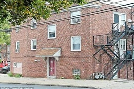 Ký ức kinh hoàng của thiếu nữ bị 3 thanh niên hiếp dâm tập thể