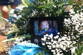 Bị ôsin chích heroin, bé trai 9 tháng tuổi tử vong