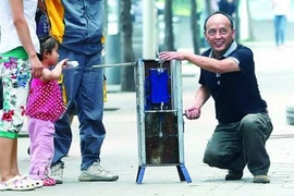 Được tặng bằng sáng chế máy giặt...đồ lót