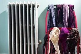 Phơi khô quần áo trong nhà gây ra nhiều nguy cơ cho sức khỏe