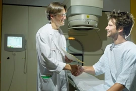 Viagra giúp bệnh nhân ung thư tuyến tiền liệt duy trì chuyện “chăn gối”