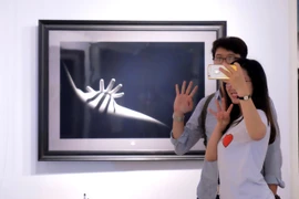 Triển lãm ảnh khỏa thân đầu tiên của Hà Nội xác lập kỷ lục ấn tượng